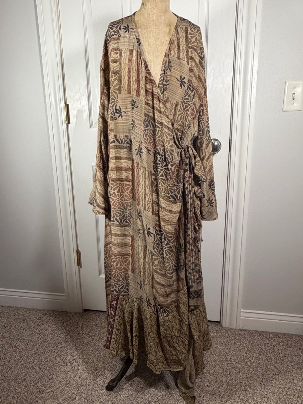 Kantha Bae Flourish Wrap Dress NWOT